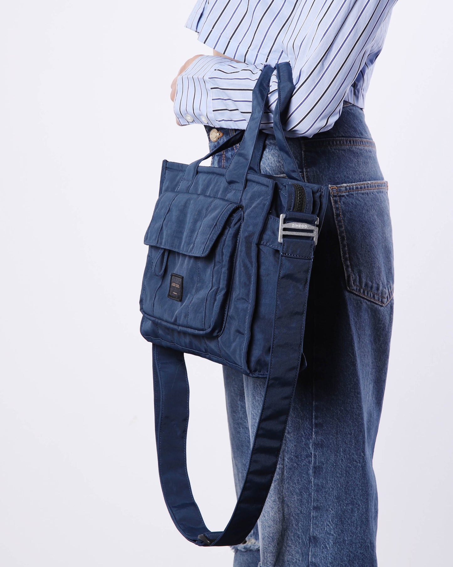 ACE HAND TOTE - Whitelabeauty