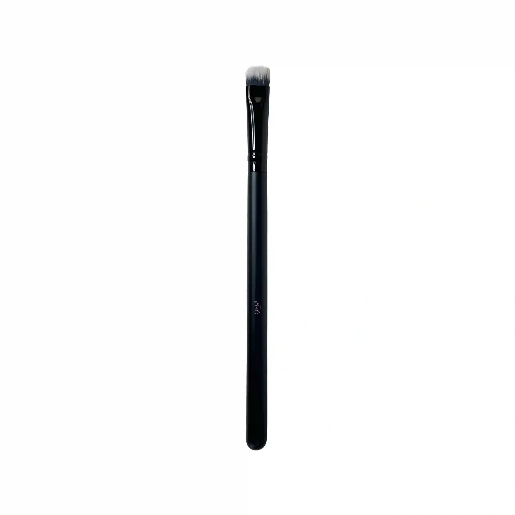 Packing Eye Brush.png