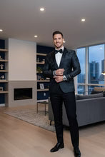 "Amsterdam" Tuxedo Jacket Peak - Whitelabeauty